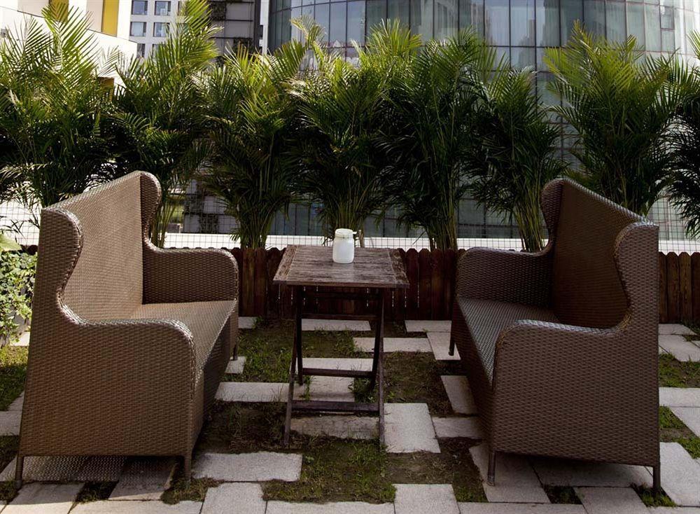 Hotel Momc Пекин Екстериор снимка