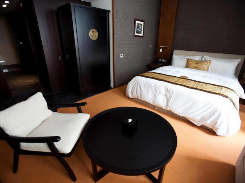 Hotel Momc Пекин Екстериор снимка